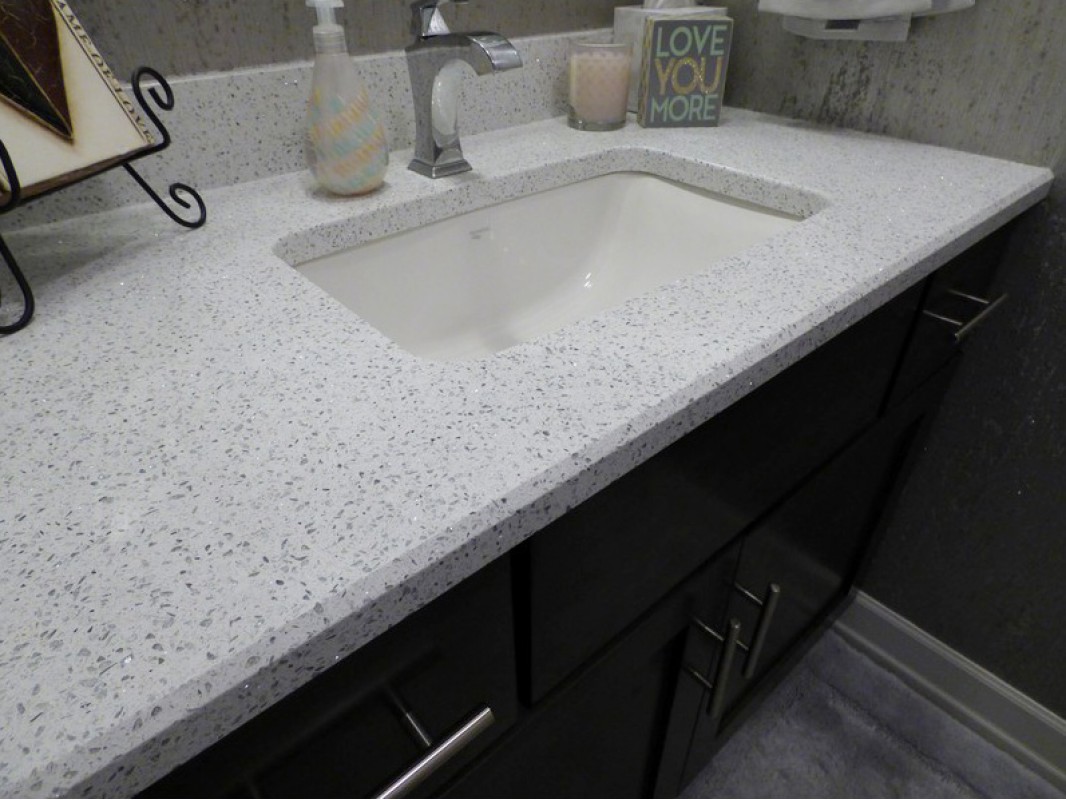 Diamond White Quartz Slab Kitchen Countertop Manufacturers